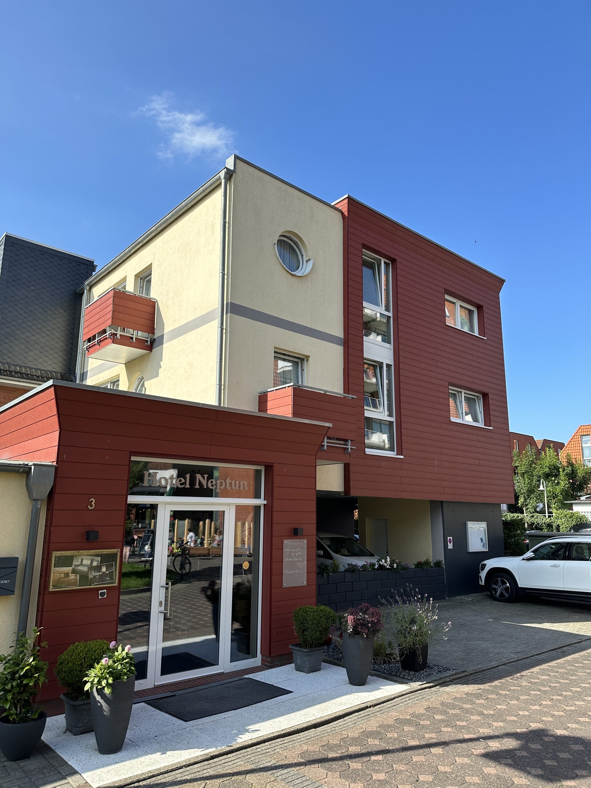 Hotel Neptun Außenansicht